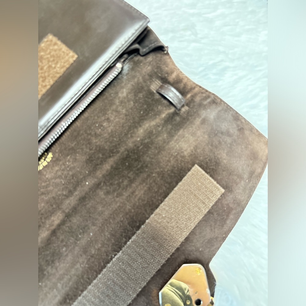 ❤️ Gucci Vintage Clutch ⚡️Flash Sale⚡️ - Picture 17 of 17